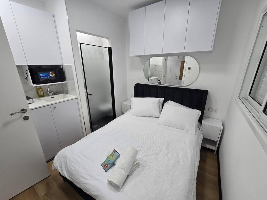 Ryo 38 דירת נופש מושלמת מרחק 5 דקות מחוף הים Apartment Bat Yam Exterior photo